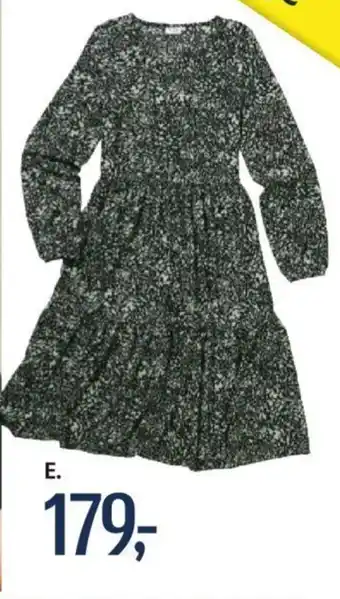 Føtex Kjole. S-XXL tilbud