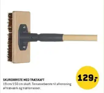 XL-BYG SKUREBORSTE MED TRÆSKAFT tilbud