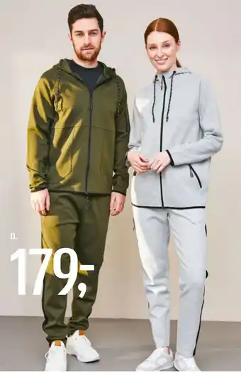 Føtex Sweatshirt eller -bukser til dame og herre tilbud