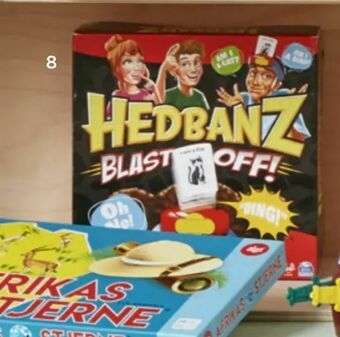 Hedbanz Blastoff!
