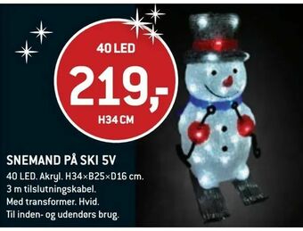 XL-BYG Snemand på ski 5v tilbud