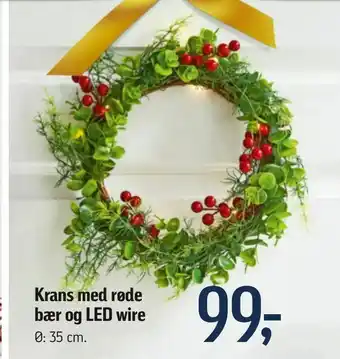 Krans med røde bær og LED wire