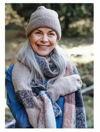 Føtex Tørklæde m. tern tilbud