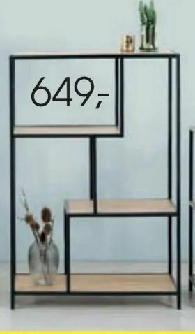 Daells Bolighus Reol med hylder tilbud