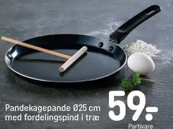 REMA 1000 Pandekagepande Ø25 cm med fordelingspind i træ tilbud