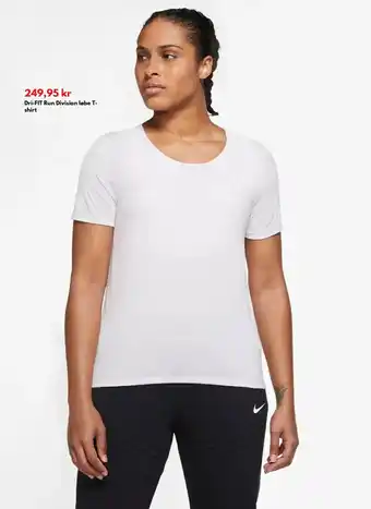 Intersport Dri-fit run division løbe t- shirt tilbud