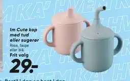 Im Cute kop med tud eller sugerør