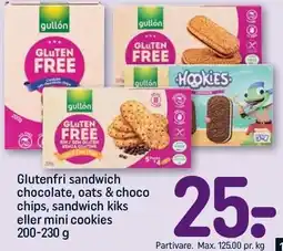 REMA 1000 Glutenfri sandwich chocolate, oats & choco chips, sandwich kiks eller mini cookies tilbud