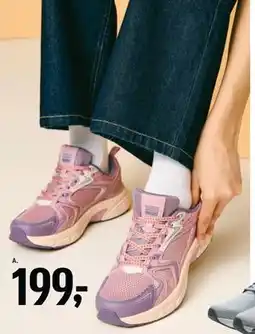 Føtex Sneakers, DKK 199 tilbud