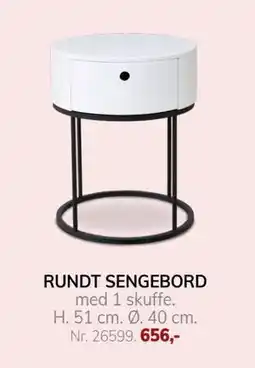 Daells Bolighus RUNDT SENGEBORD, DKK 656 tilbud
