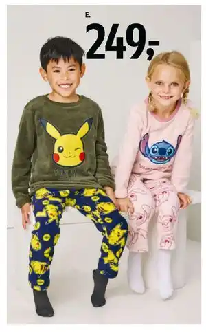 Føtex Fleece bluse og bukser sæt, DKK 249 tilbud