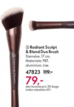 Oriflame Radiant Sculpt & Blend Duo Brush tilbud