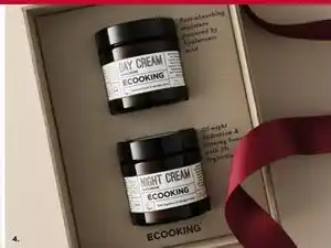 THE MOISTURE DUO, DKK 399.95