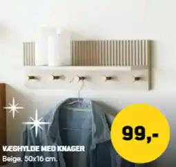 XL-BYG Væghylde med knager beige. tilbud