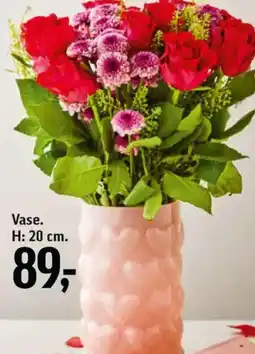Føtex Vase. tilbud
