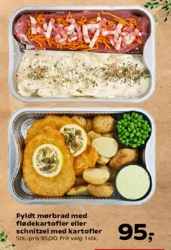 SuperBrugsen Fyldt mørbrad med flødekartofler eller schnitzel med kartofler tilbud