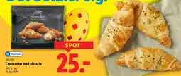 Lidl DELUXE Croissanter med pistacie tilbud
