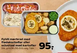 SuperBrugsen Fyldt mørbrad med flødekartofler eller schnitzel med kartofler tilbud