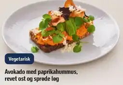 Føtex Avokado med paprikahummus, revet ost og sprøde løg tilbud