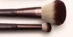 Oriflame Complexion Perfection Duo Brush tilbud