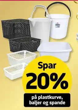 Løvbjerg på plastkurve, baljer og spande tilbud