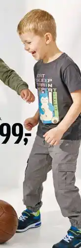 Føtex Kids' Snorlax graphic t-shirt tilbud