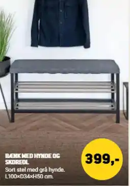 XL-BYG Bænk med hynde og skoreol tilbud