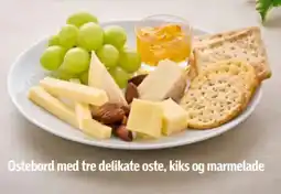 Føtex Ostebord med tre delikate oste, kiks og marmelade tilbud