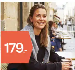 Føtex T-shirt med lange ærmer eller strik tilbud