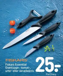 REMA 1000 Fiskars Essential Grøntsags-, tomat-, urte- eller skrællekniv tilbud