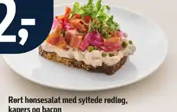 Føtex Rørt hønsesalat med syltede rødløg, kapers og bacon tilbud