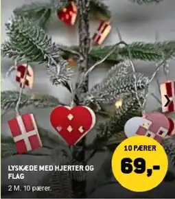 XL-BYG Lyskæde med hjerter og flag tilbud