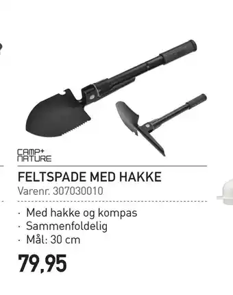 Feltspade med hakke