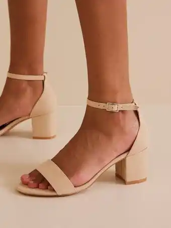 NLY Shoes Low Block Heel Sandal Low Heel Beige