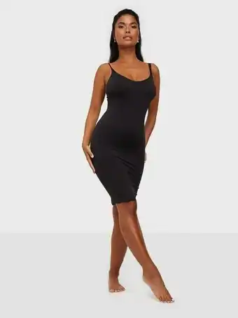 Nelly Pieces Pcballroom Long Singlet Noos Bc Trusser Sort tilbud
