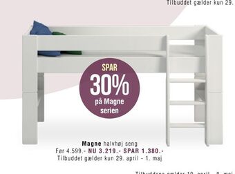Magne halvhøj seng