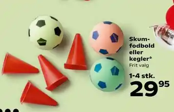 Skum fodbold eller kegler