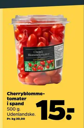 Cherryblomme tomater i spand