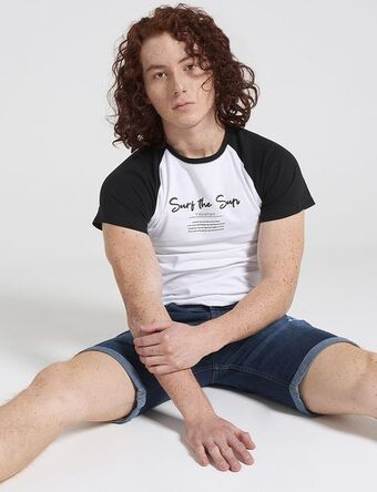 Moda RM Camiseta combinada blanco negro surf the sun oferta