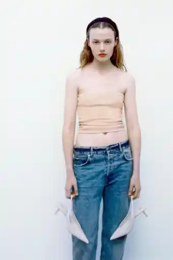ZARA Zapato tacón acharolado oferta