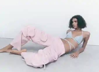 ZARA Pantalón cargo desmontable oferta