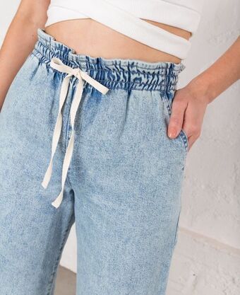 NAF NAF Jean claro holgado con resorte oferta