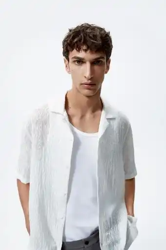 ZARA Camisa jacquard oferta
