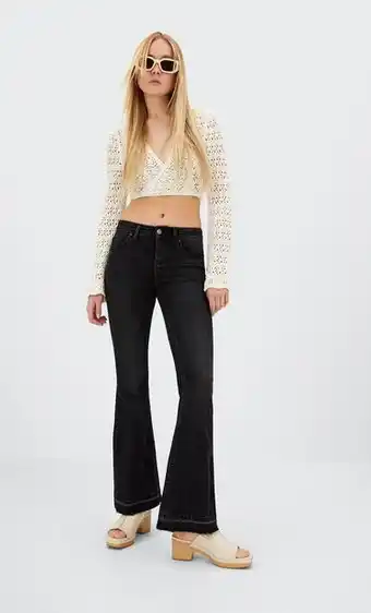 Stradivarius Jeans flare low waist oferta