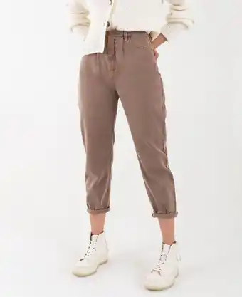 NAF NAF Pantalón para mujer café mom tiro súper alto con detalle de pinzas oferta