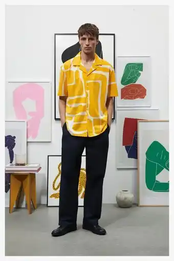 ZARA Camisa gráficos sebastian curi oferta