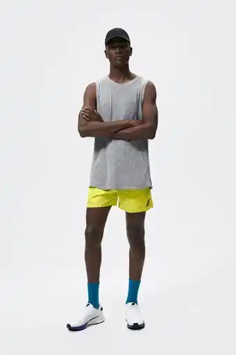 ZARA Camiseta tank seamless oferta