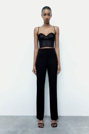 ZARA Pantalón tiro alto flare oferta