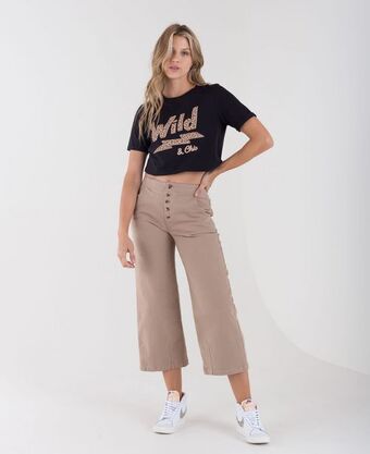 NAF NAF Camiseta para mujer negra manga corta con estampado animal print oferta