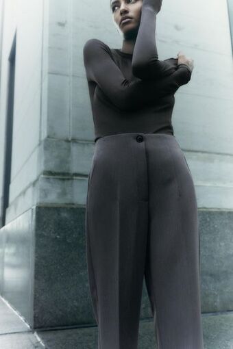 ZARA Pantalón tiro alto culotte oferta
